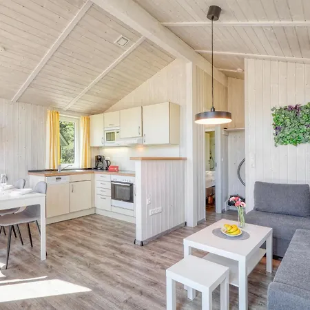 Freibeuterweg 20 - Dorf 5 * Priwall