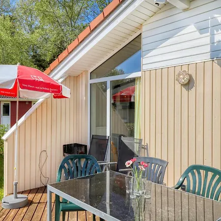 Semesterbostad Freibeuterweg 20 - Dorf 5 *